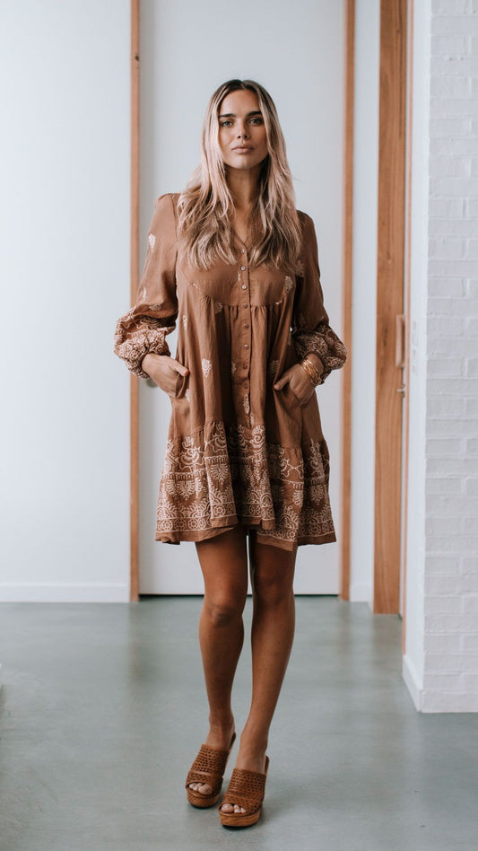 Cairo Dress - Tan/White