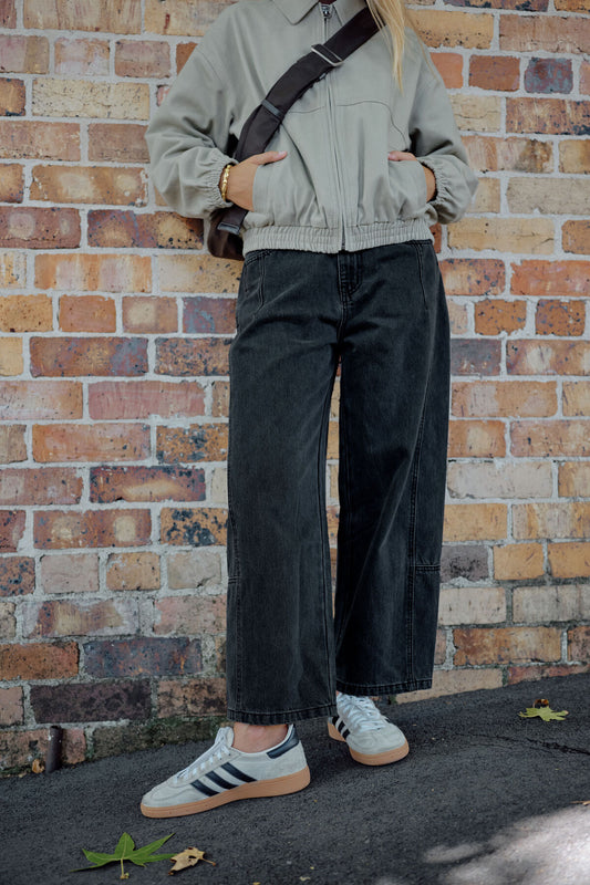 Demi Barrel Leg Jean - Faded Black