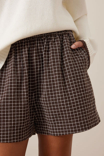 Mila Short - Chocolate Check